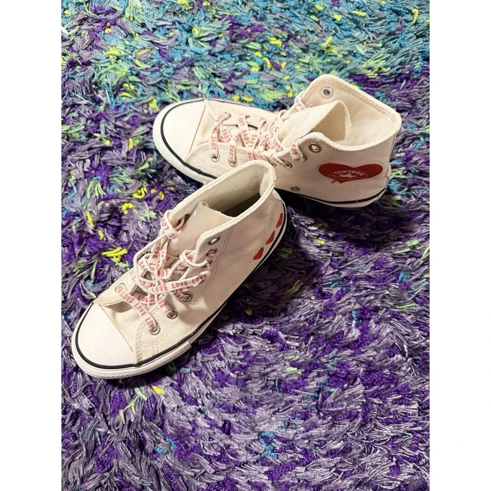 Converse Chuck Taylor All Star Youth Size 2 hearts Love Laces
